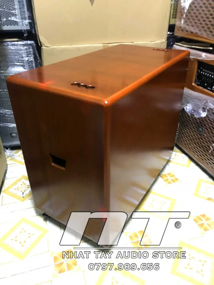 Loa Keo 4 Tac Doi Jbl 4231 Pro